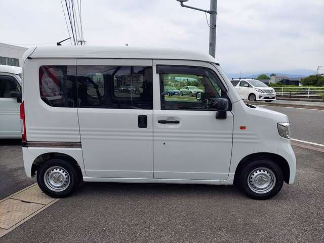 Honda N-VAN 11