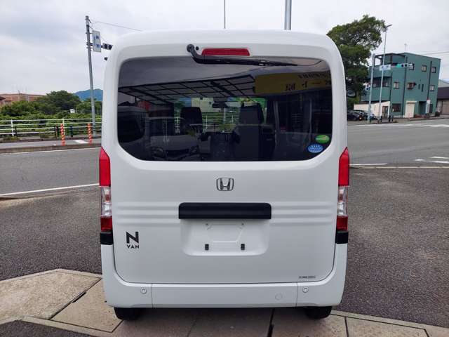 Honda N-VAN 9