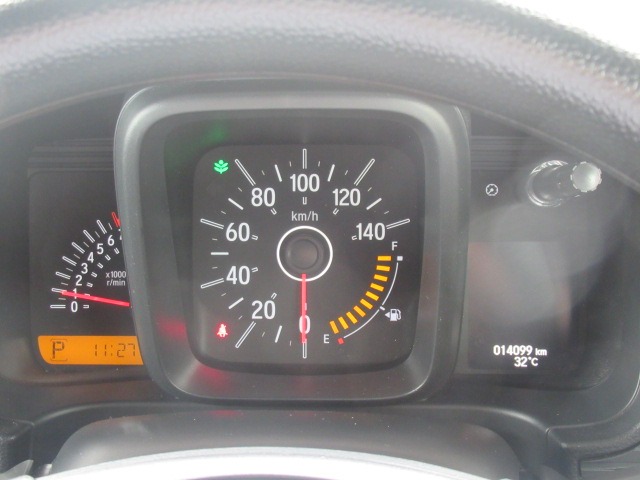 Honda N-VAN 11
