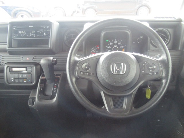 Honda N-VAN 12