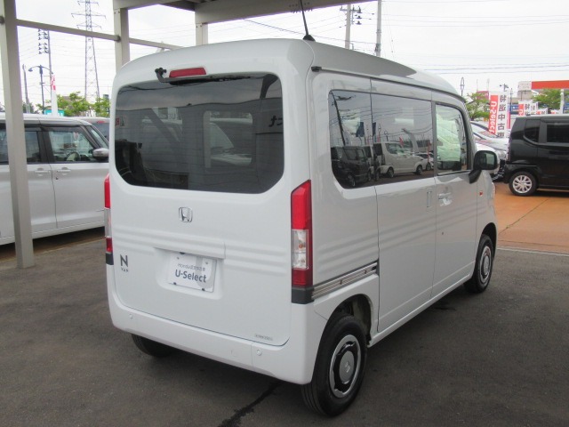 Honda N-VAN 8