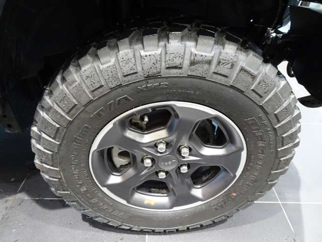 Jeep Gladiator 10