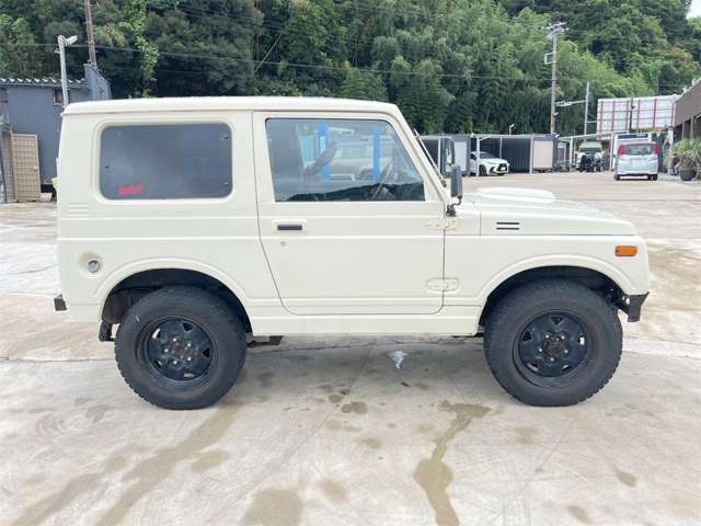 Suzuki Jimny 7