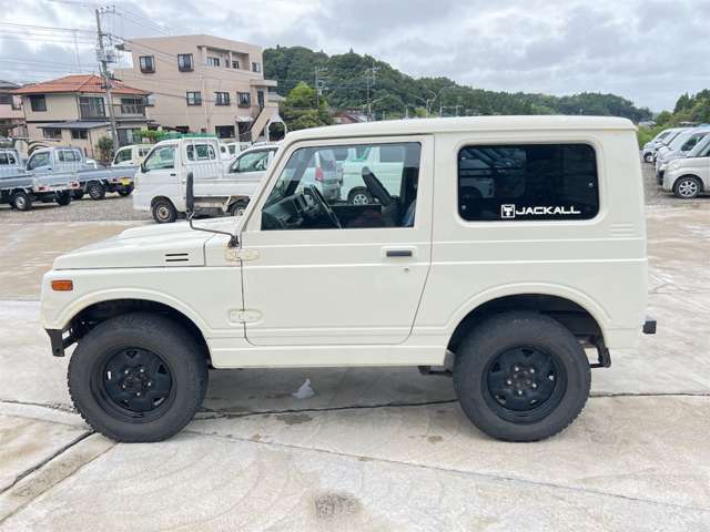 Suzuki Jimny 10