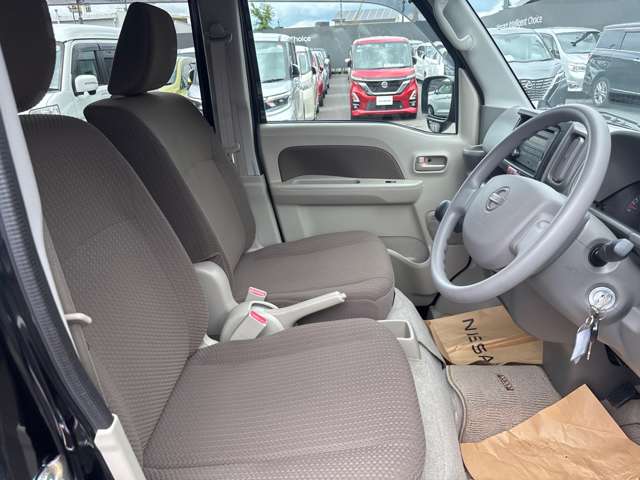 Nissan NV100 Clipper 11