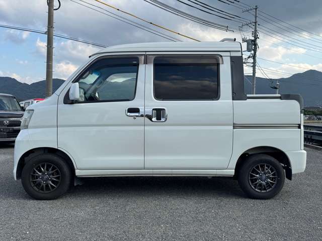 Daihatsu Hijet Deck Van 7