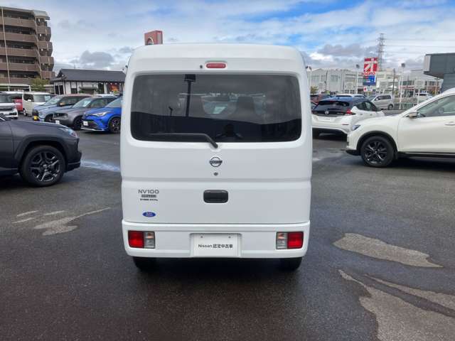 Nissan NV100 Clipper 4
