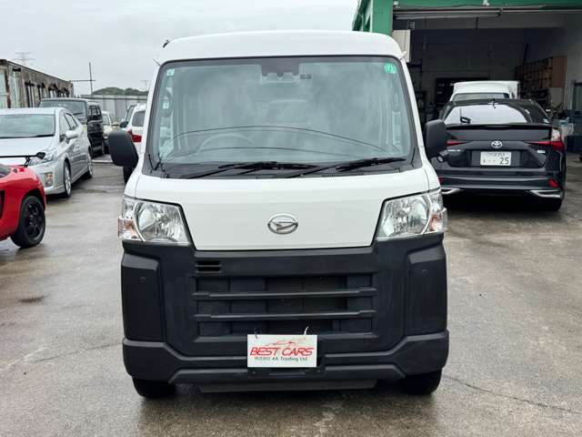 Daihatsu Hijet Cargo 2