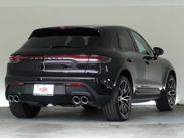 Porsche Macan 8
