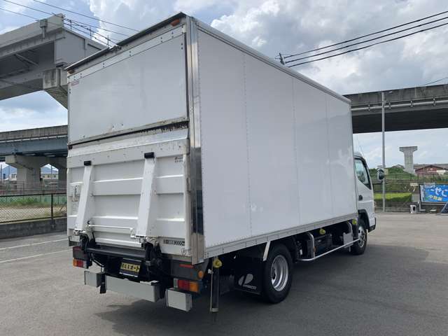 Mitsubishi Fuso Canter 7