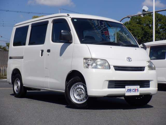 Toyota Town Ace Van 7