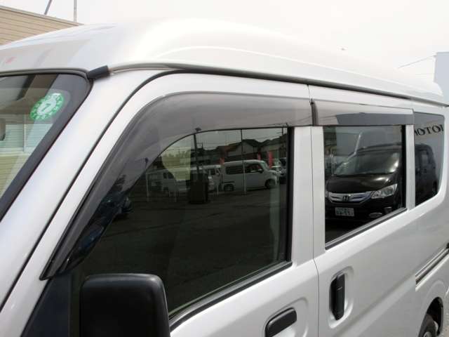 Nissan NV100 Clipper 7