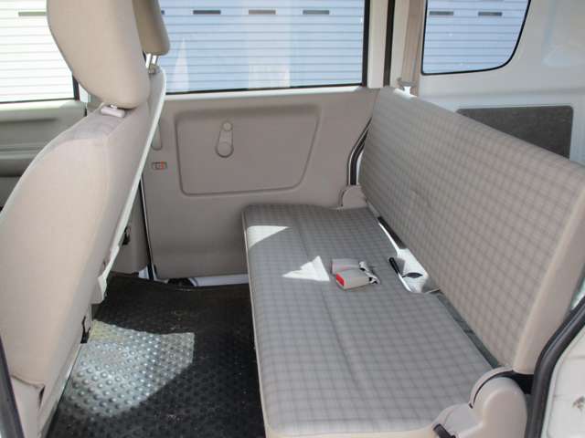 Suzuki Every 8