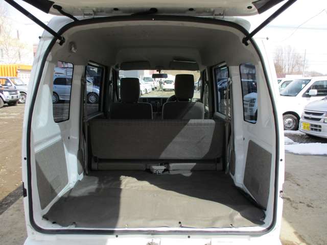 Suzuki Every 9