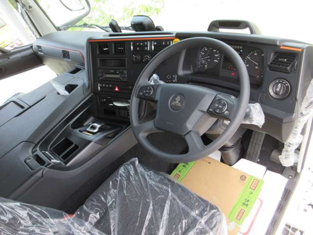 Mitsubishi Fuso Super Great 10