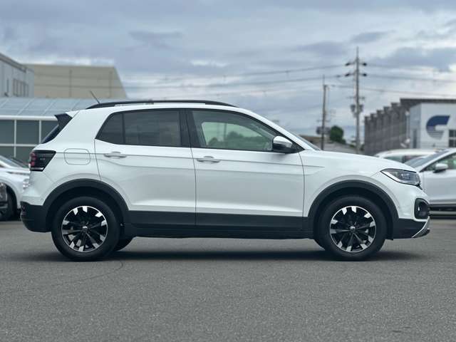 Volkswagen T-Cross 11
