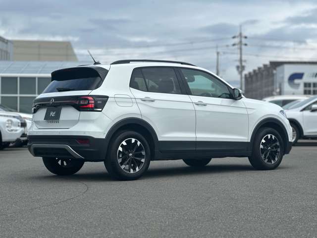 Volkswagen T-Cross 12