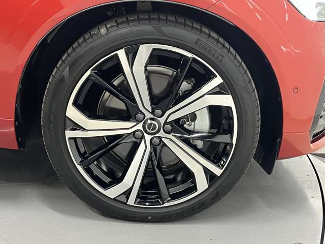 Volvo XC60 11