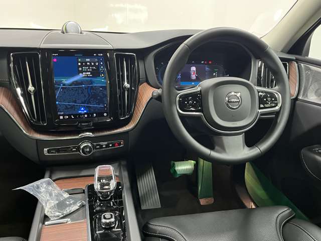 Volvo XC60 7