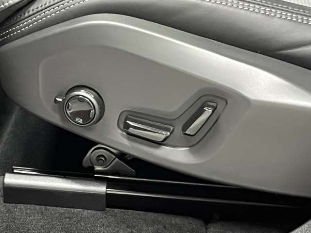 Volvo XC60 9