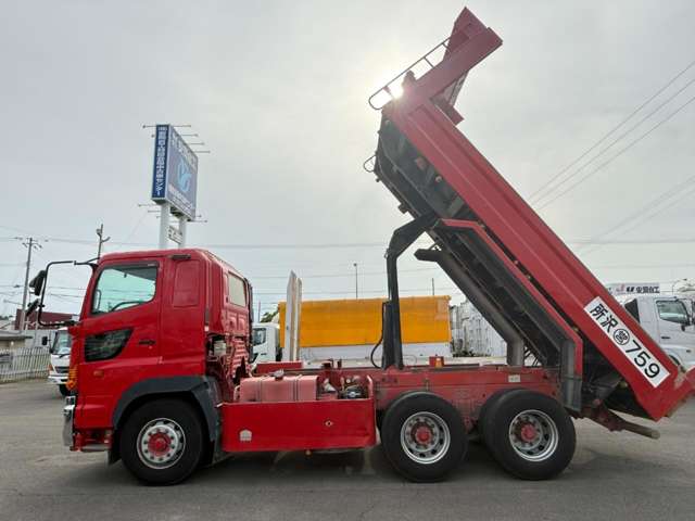 Hino Profia 11