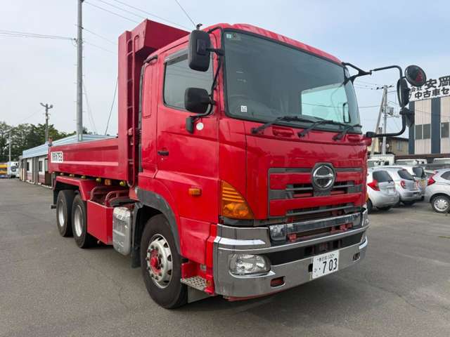 Hino Profia 2