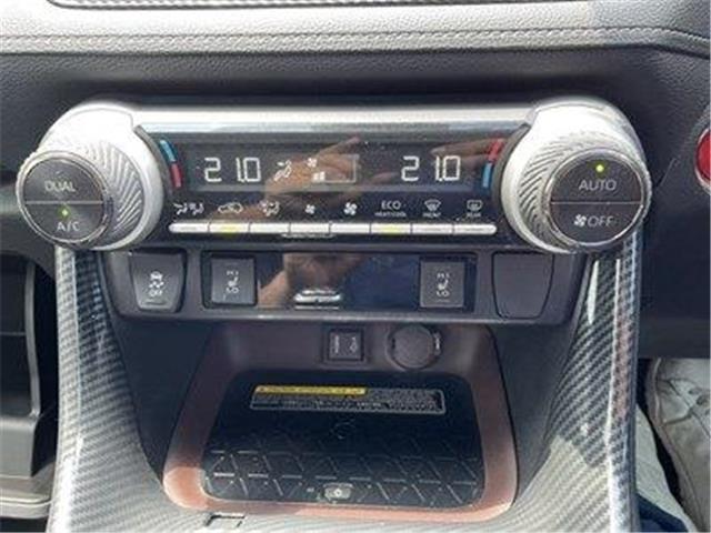 Toyota RAV4 12
