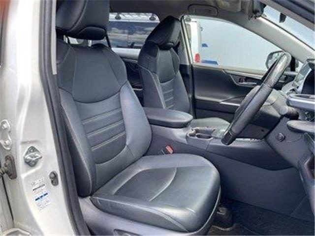 Toyota RAV4 8