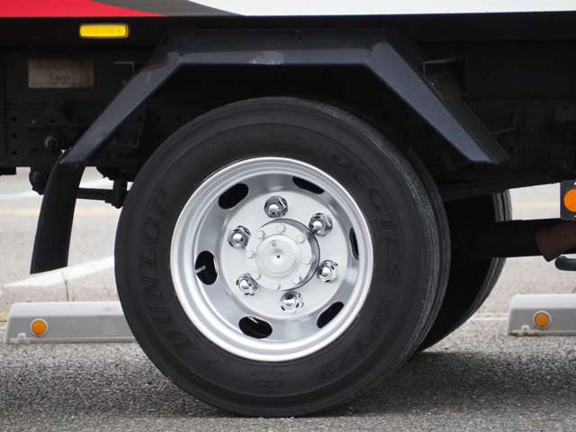 Mitsubishi Fuso Canter 12