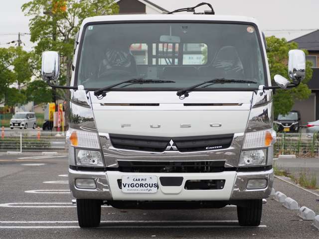 Mitsubishi Fuso Canter 3