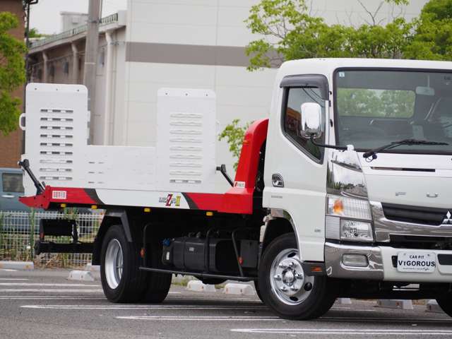 Mitsubishi Fuso Canter 6
