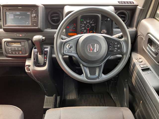Honda N-VAN 11