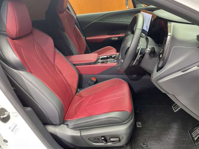 Lexus RX 6