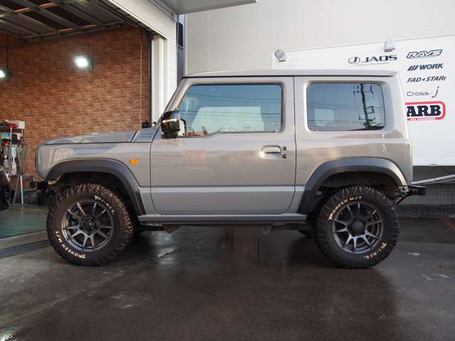 Suzuki Jimny 3