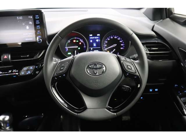 Toyota C-HR 8
