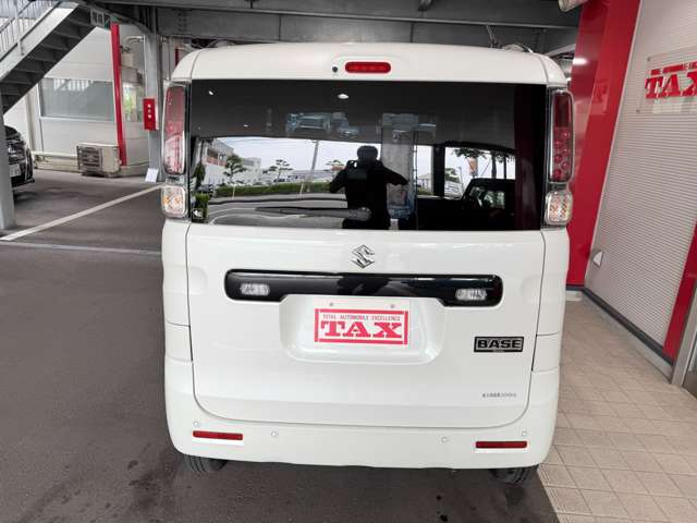 Suzuki Spacia Base 7