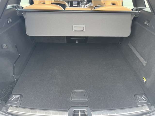 Volvo XC60 9