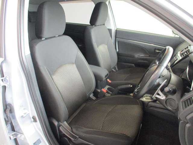 Mitsubishi RVR 10