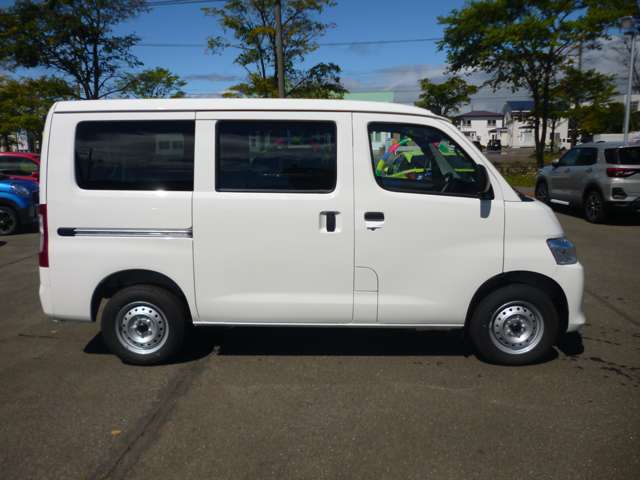 Daihatsu グランマックスカーゴ 4