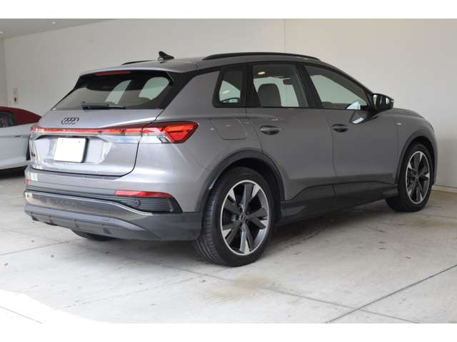 Audi Q4 e-tron 10
