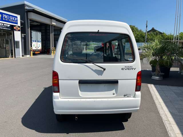 Suzuki Every 7