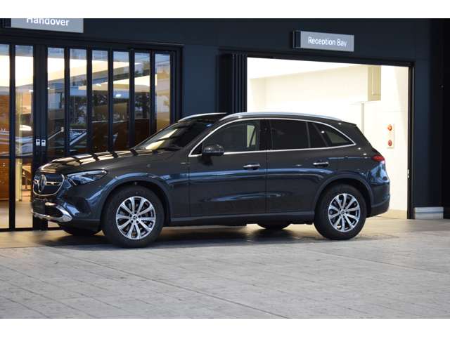 Mercedes-Benz GLC 8