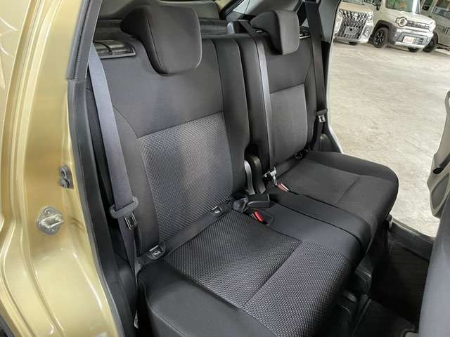 Suzuki Ignis 11