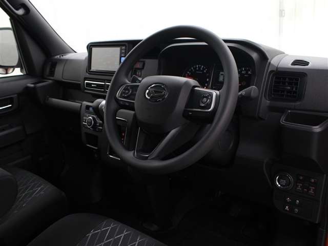 Daihatsu Atrai 6