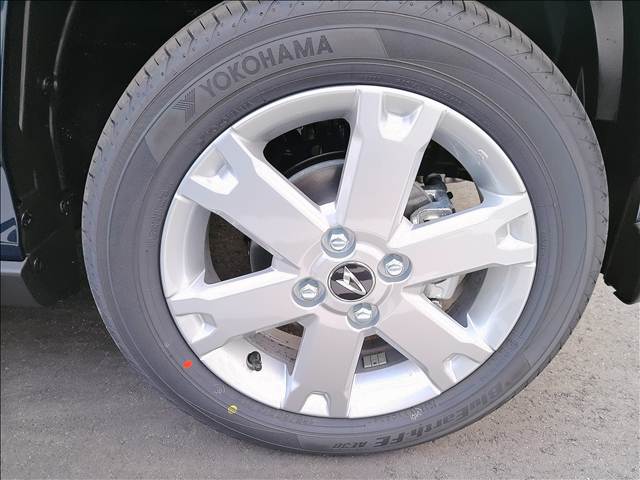 Daihatsu Taft 6