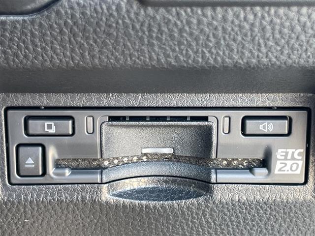 Toyota Land Cruiser FJ 10
