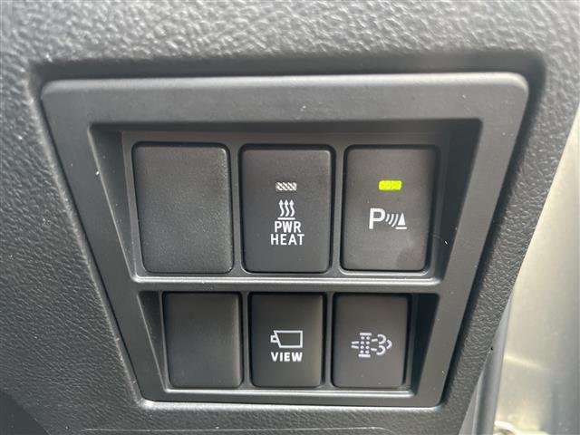Toyota Hilux 12