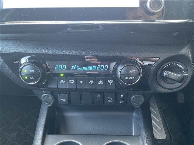 Toyota Hilux 10