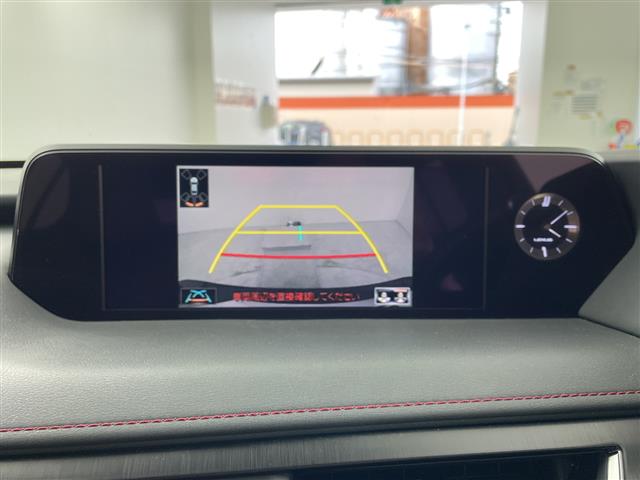 Lexus UX 4