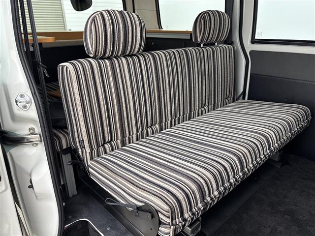 Toyota Town Ace Van 11